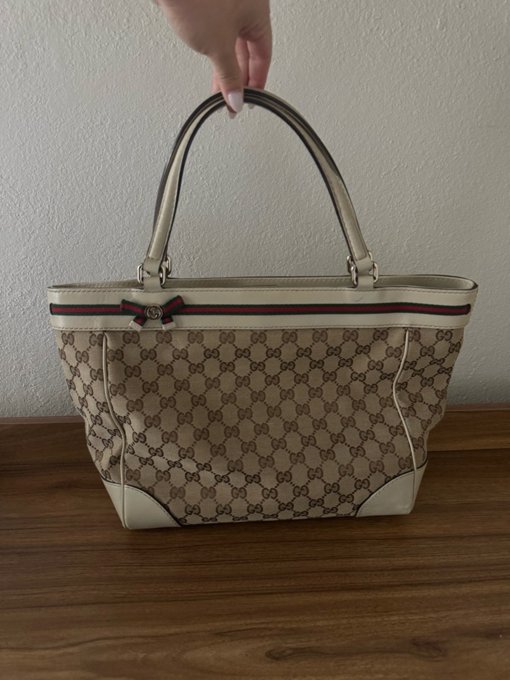 Gucci Beige Monogram Tote with Bow